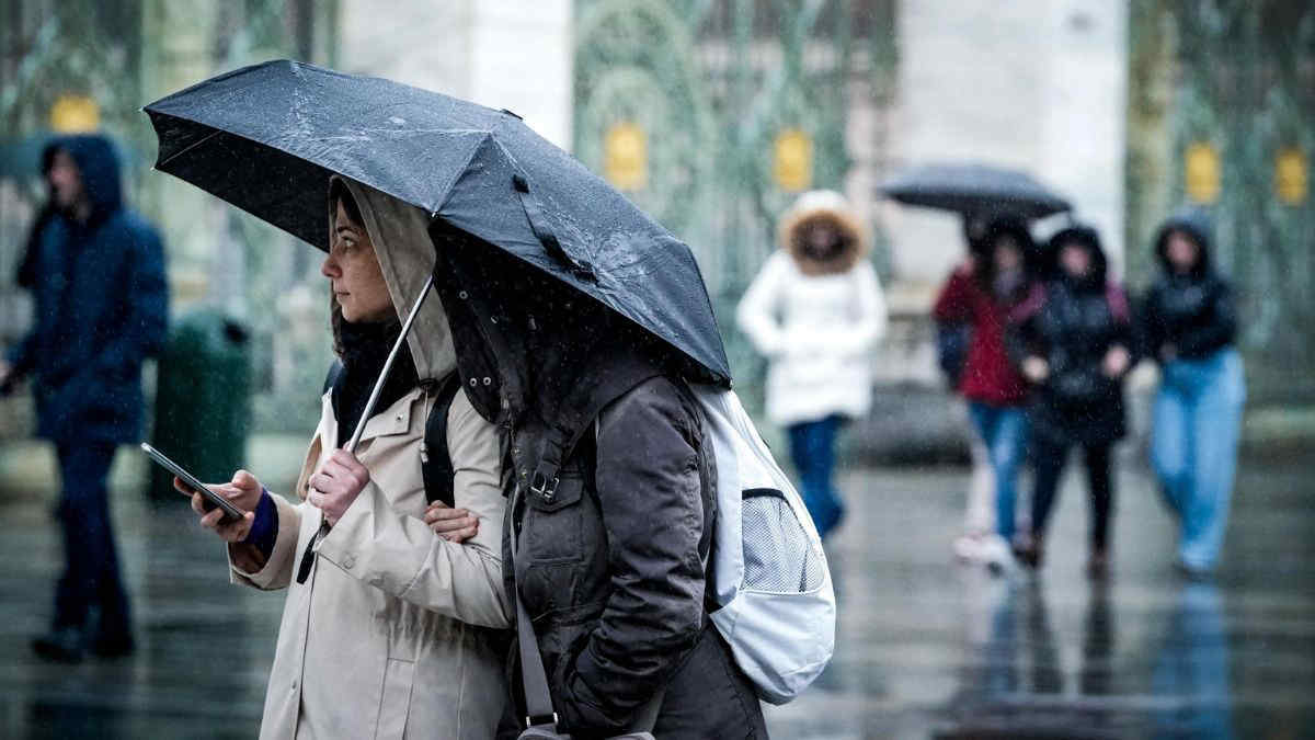 Meteo Puglia: prossima settimana, nuovo attacco perturbato porterà tanta pioggia.